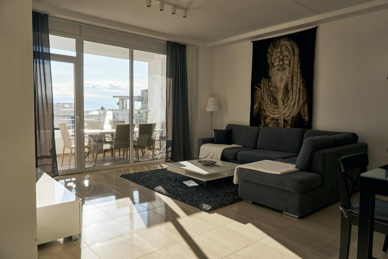 The Garrison Apartment Sarandë Eksteriør billede
