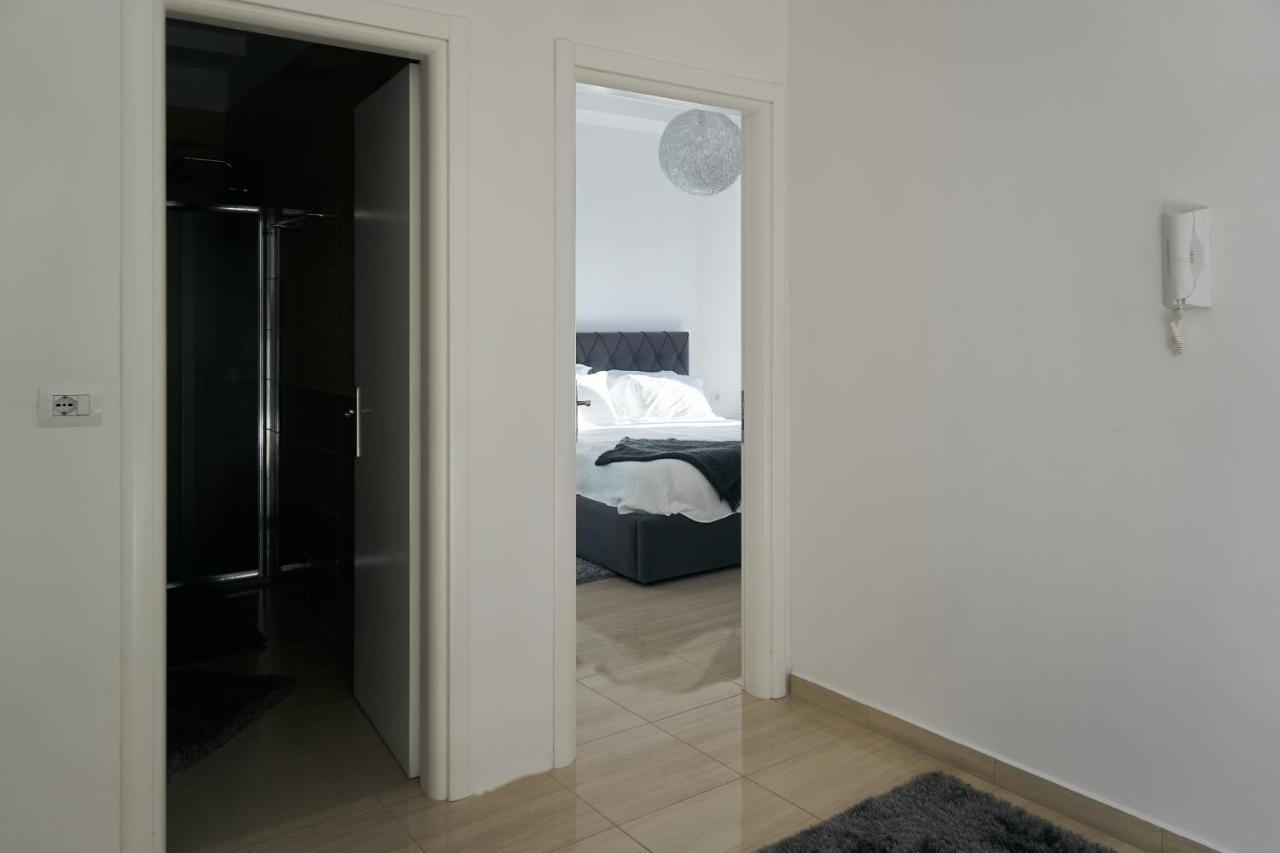 The Garrison Apartment Sarandë Eksteriør billede